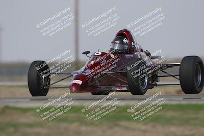 media/Oct-25-2025-CalClub SCCA (Sat) [[34c778dfbe]]/Group 6/Qualifying/